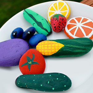 fa6850edabbb3f51ae41fa3d228c09df fruit-painted-rocks-300x300 gallery